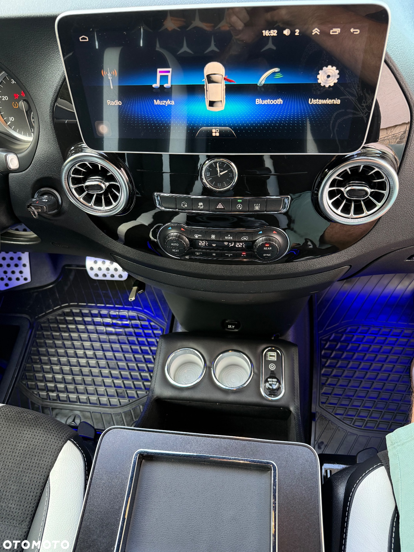 Mercedes-Benz Vito - 32