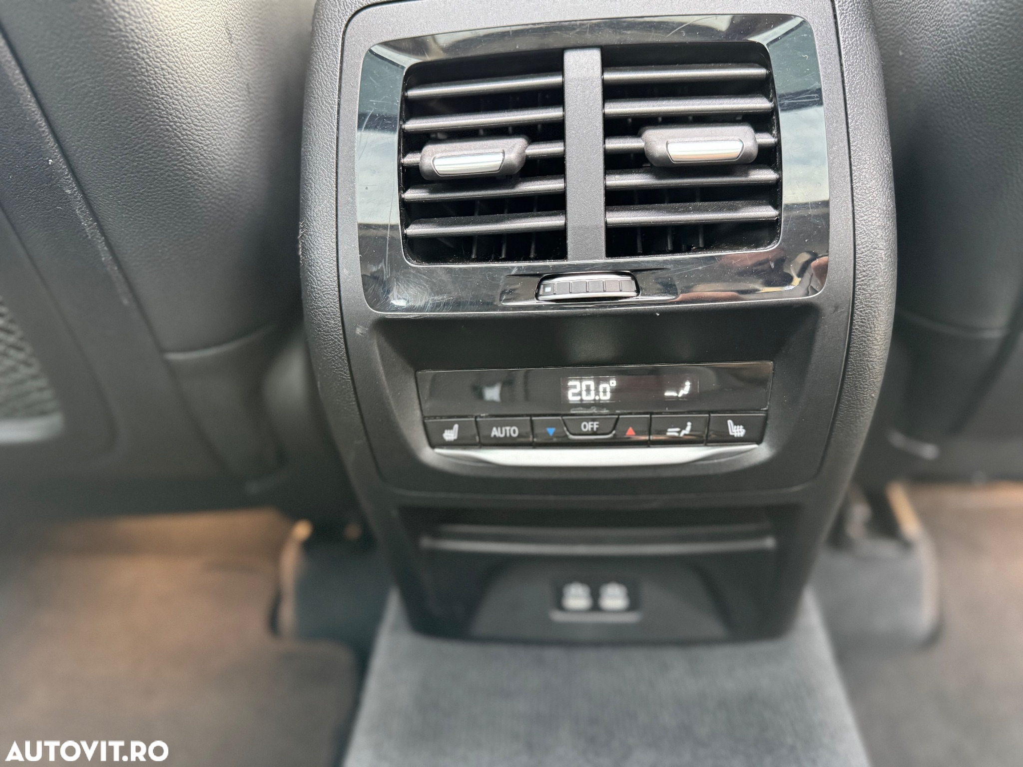 BMW X3 xDrive20d AT xLine - 27