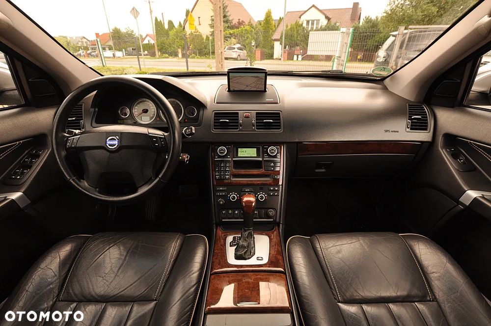 Volvo XC 90 D5 AWD Geartonic Executive - 25