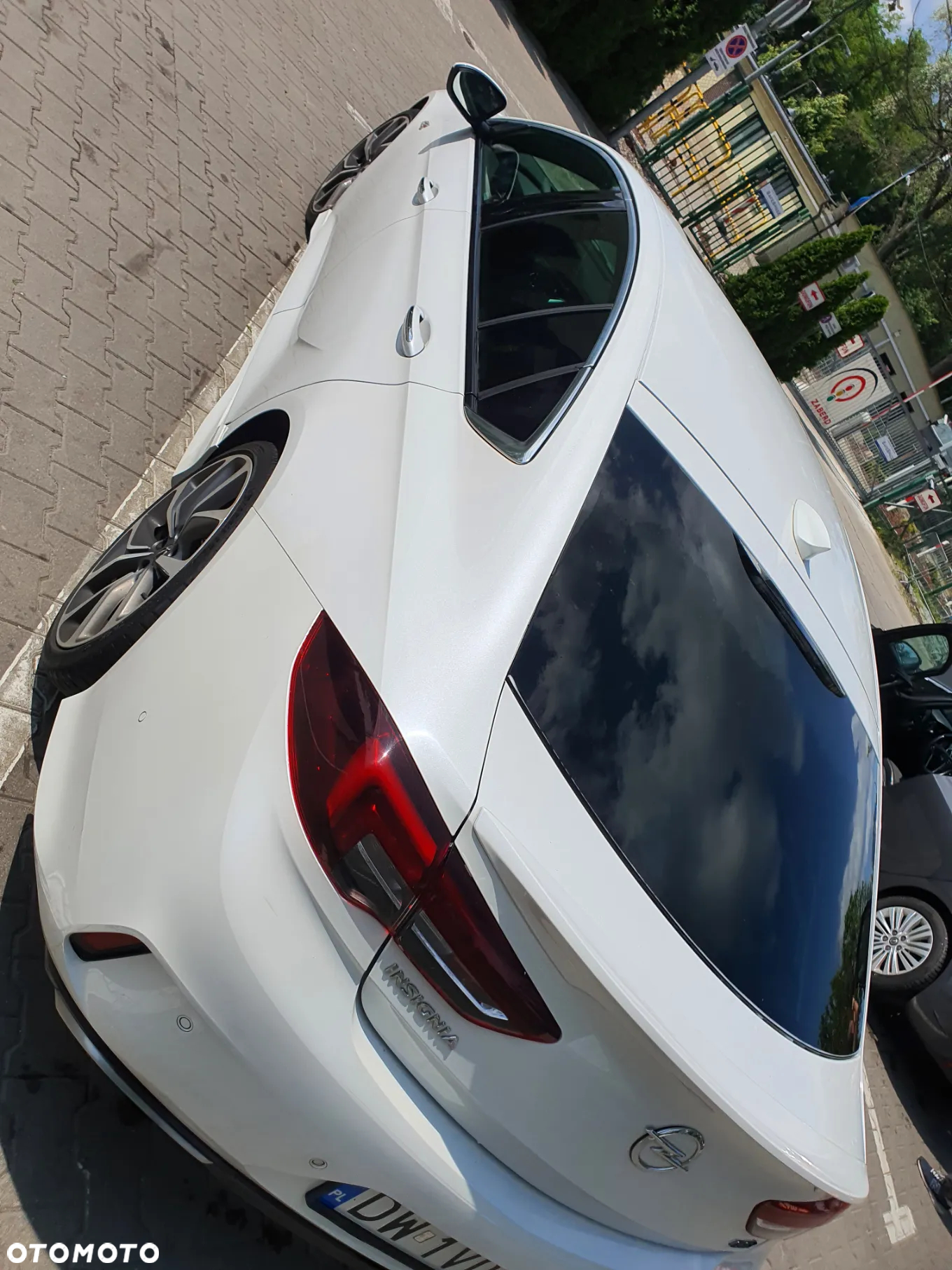 Opel Insignia 2.0 T 4x4 GSi S&S - 3