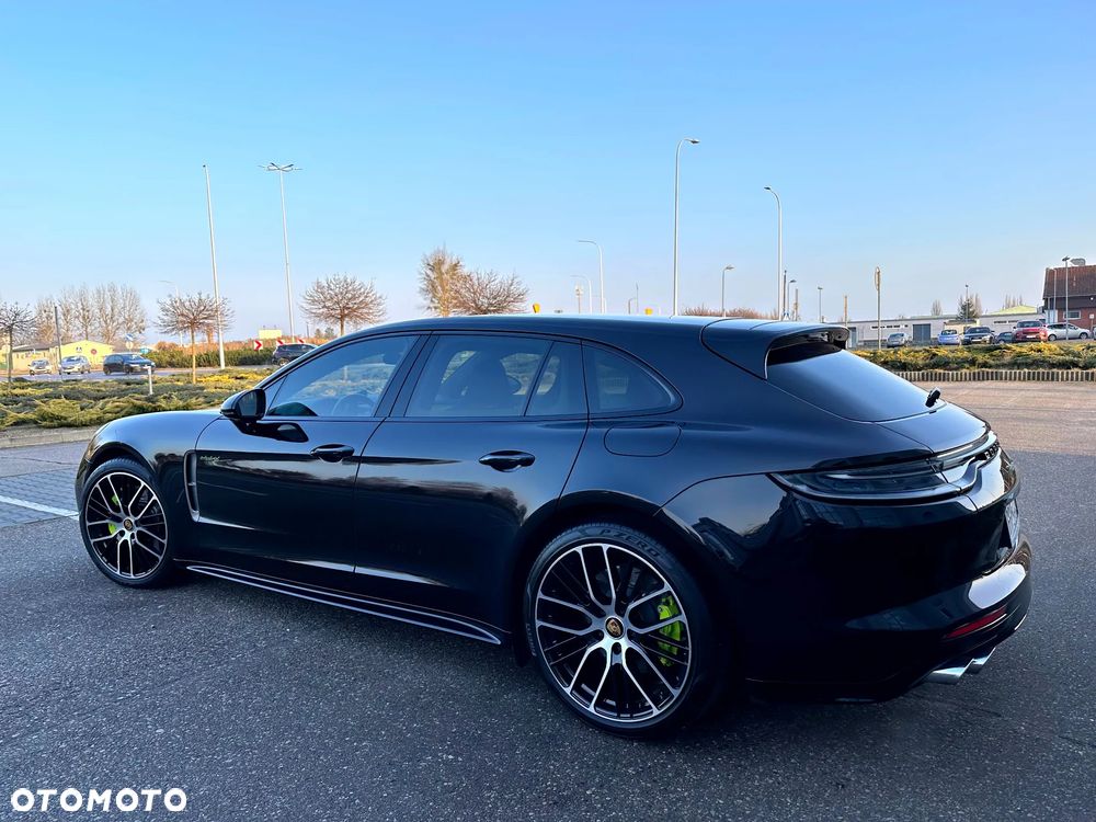 Porsche Panamera - 5