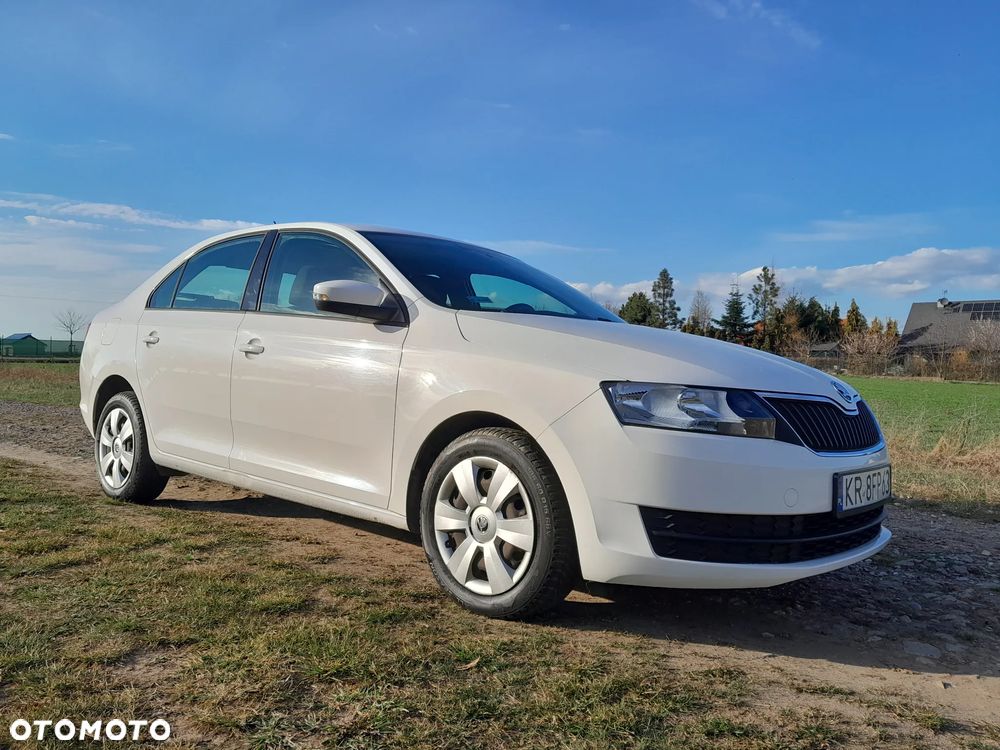 Skoda RAPID 1.2 TSI Active - 7