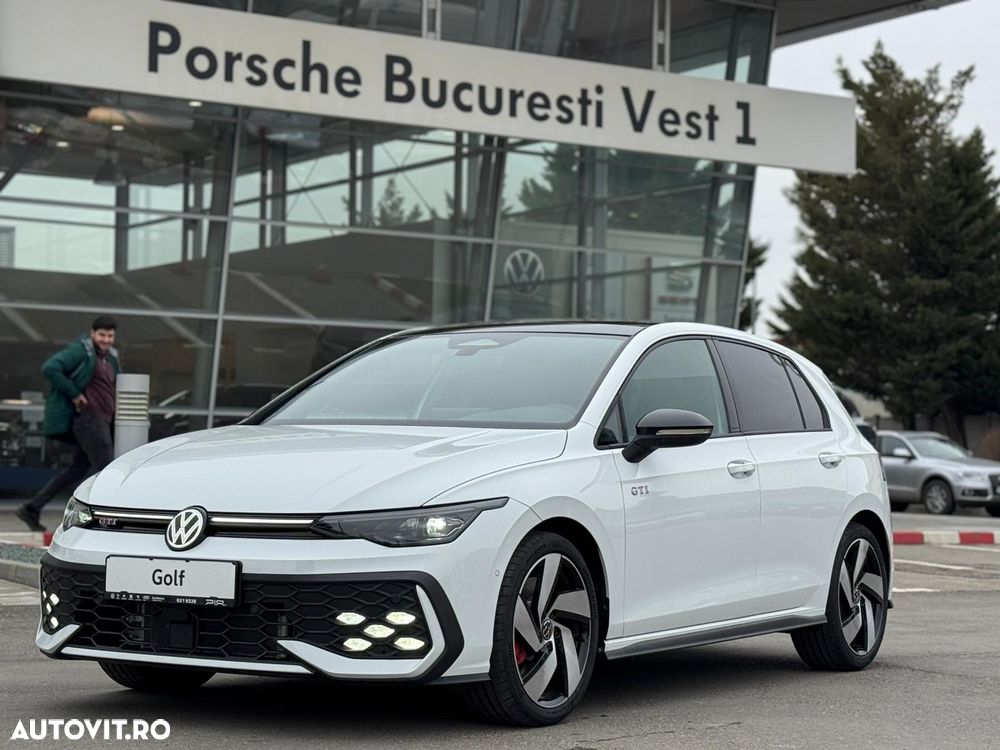 Volkswagen Golf GTI - 1