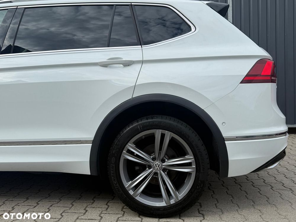 Volkswagen Tiguan Allspace 2.0 TSI 4Mot Highline DSG - 9