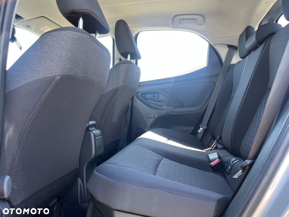 Toyota Yaris Hybrid 1.5 Comfort - 11