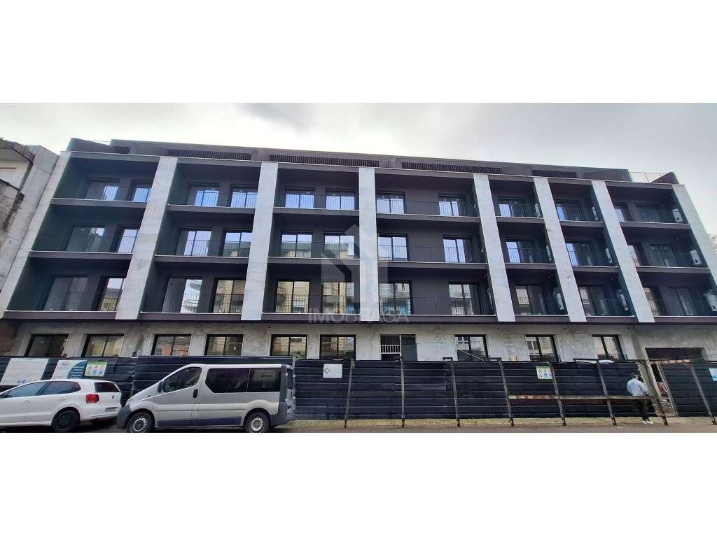 Venda de Apartamento T1 C/Varanda Novo - No Centro de Braga - Grande imagem: 5/23