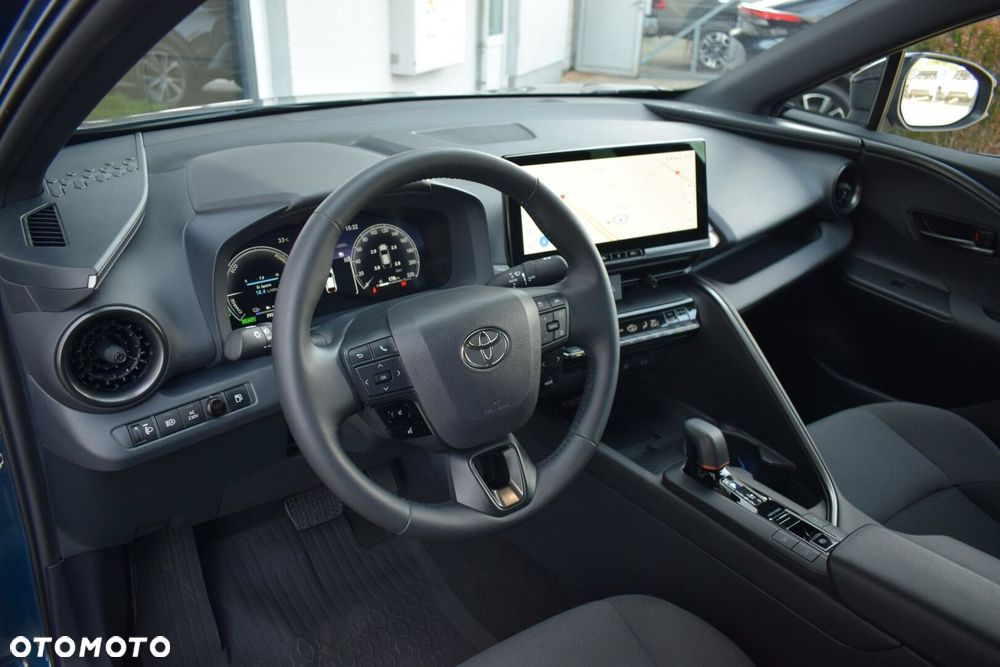 Toyota C-HR - 11