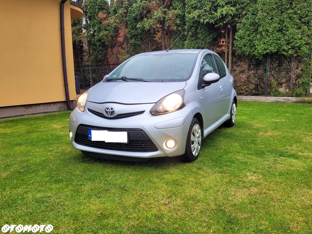 Toyota Aygo Cool&Go - 10
