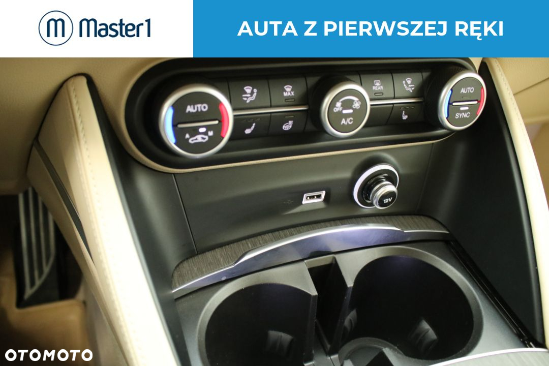 Alfa Romeo Stelvio 2.0 Turbo 6C Villa D'este Q4 - 19
