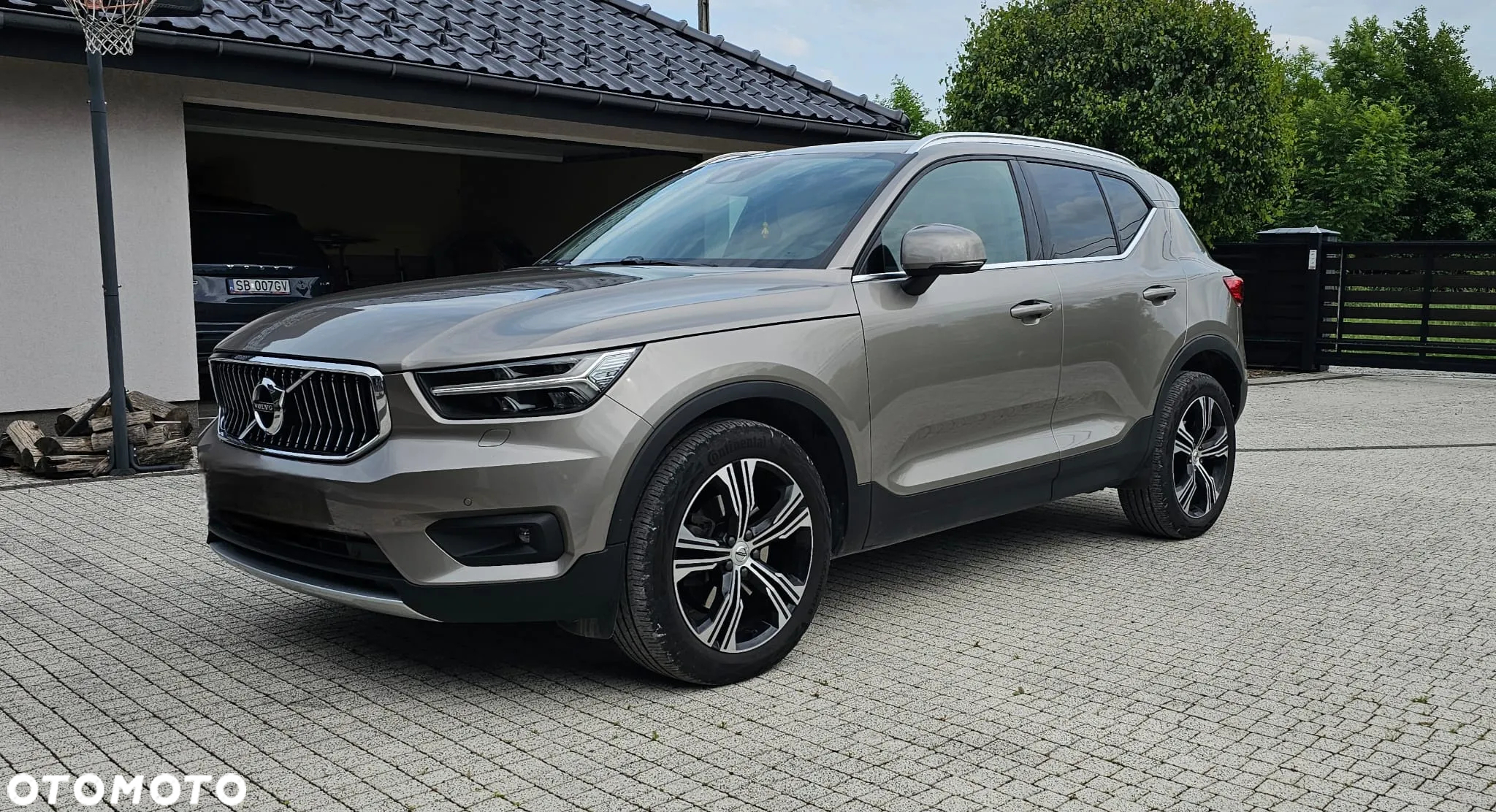 Volvo XC 40 - 21