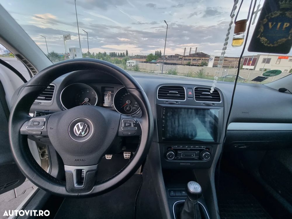 Volkswagen Golf 1.2 TSI Team - 10