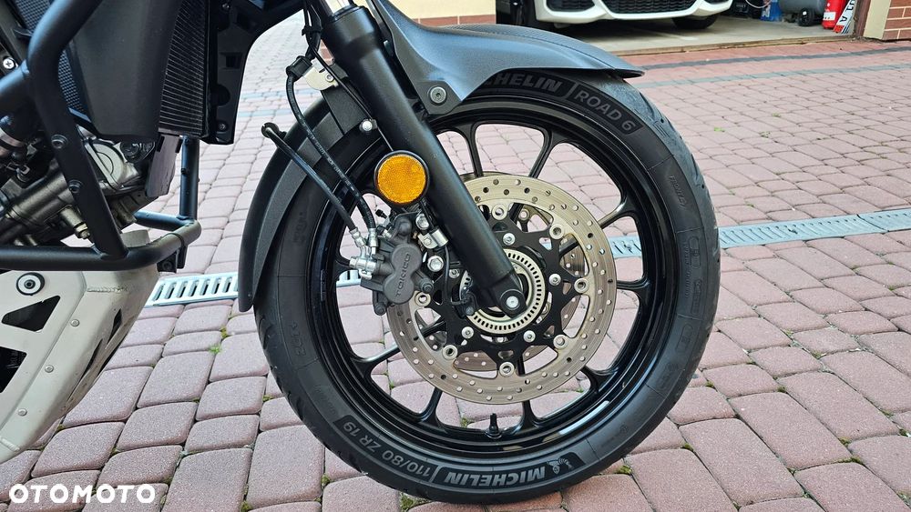 Suzuki V-STROM - 28