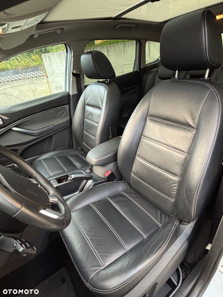 Ford Kuga 2.0 TDCi 4WD Titanium - 17