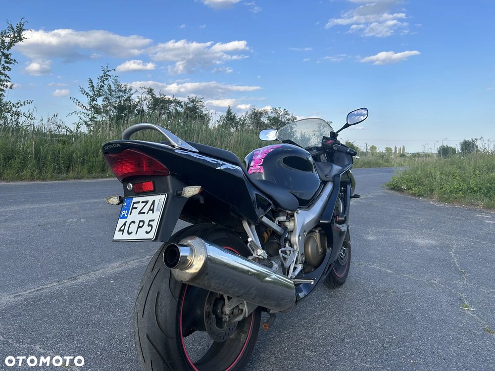 Honda CBR - 3