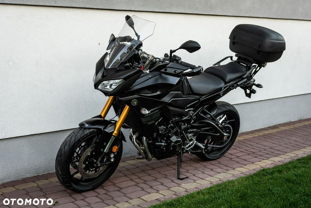 Yamaha MT - 6