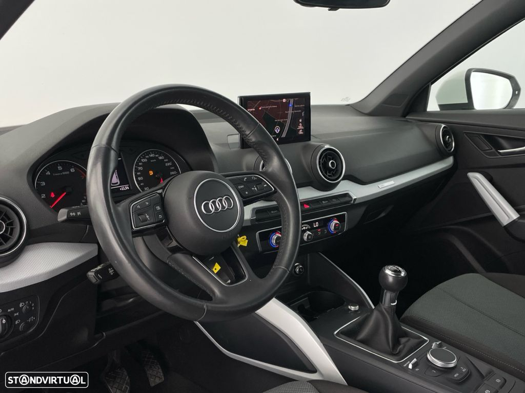 Audi Q2 1.0 TFSI Design - 17