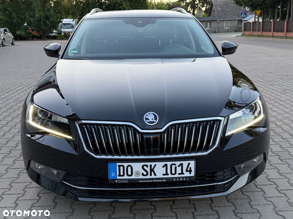 Skoda Superb 2.0 TDI DSG Sportline - 16