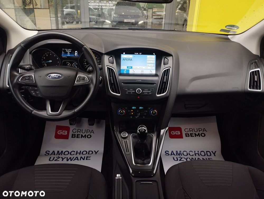 Ford Focus 1.6 Titanium - 18