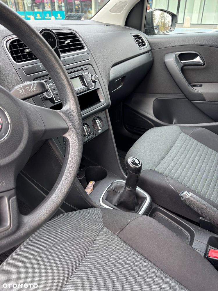 Volkswagen Polo 1.4 16V Comfortline - 6