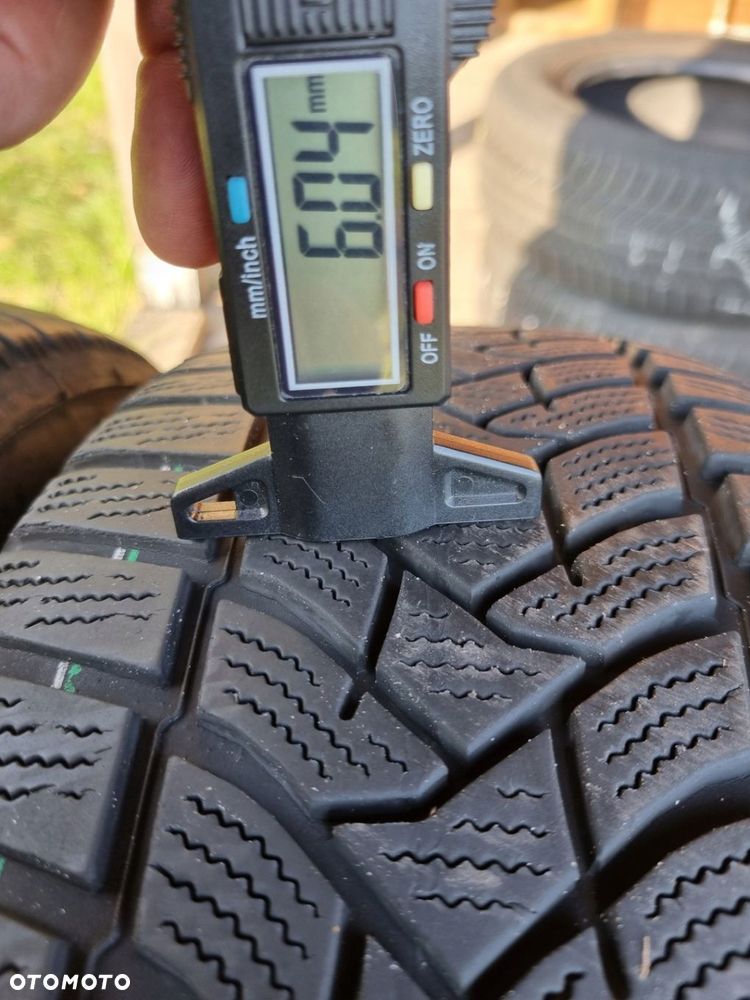 Opony Dunlop Winter Sport 5 205/60R16 92H,2019r,2x6mm db stan - 5
