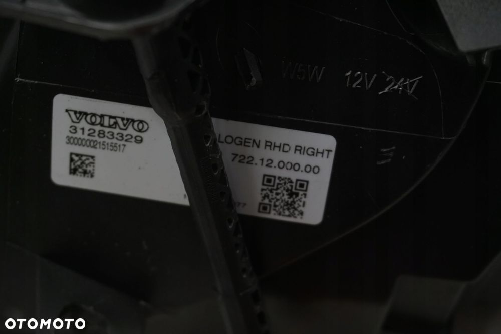 VOLVO V40 II LAMPA PRAWY PRZÓD ANGLIK 31283329 - 5