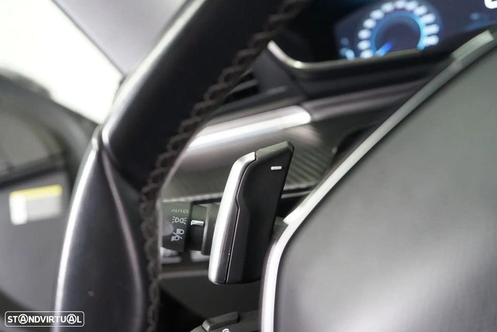 Peugeot 508 1.6 Hybrid Allure e-EAT8 - 24