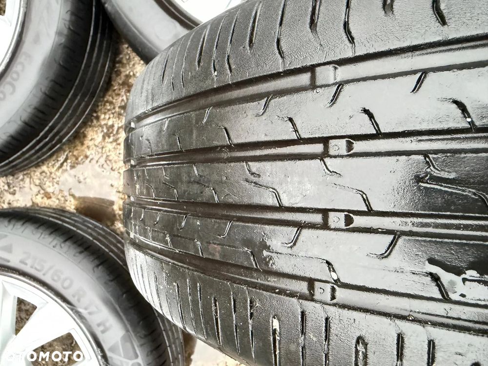 Felgi 17' koła Renault Captur II 5x114,3 ET35 7.0Jx17 centr 66,1 OE - 11