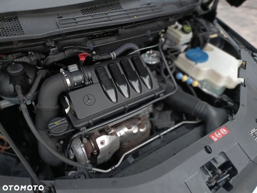 Mercedes-Benz Klasa B 180 CDI Autotronic - 13