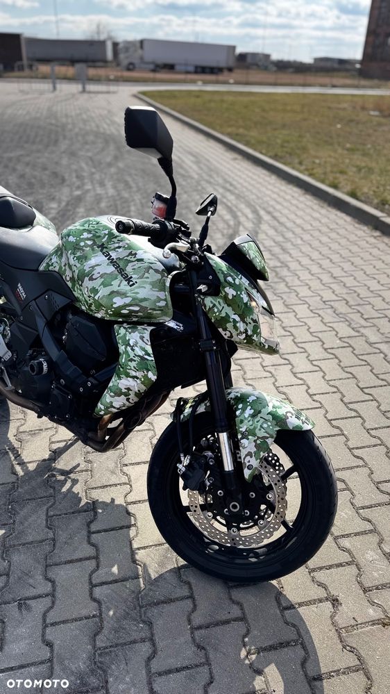 Kawasaki Z - 4