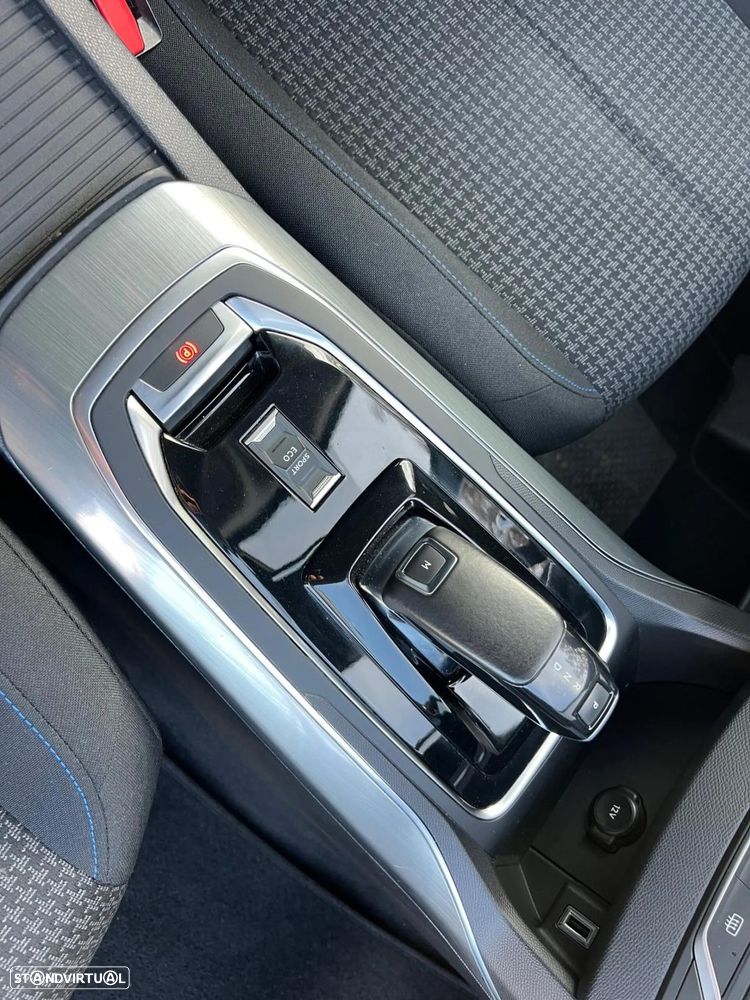 Peugeot 308 SW - 30