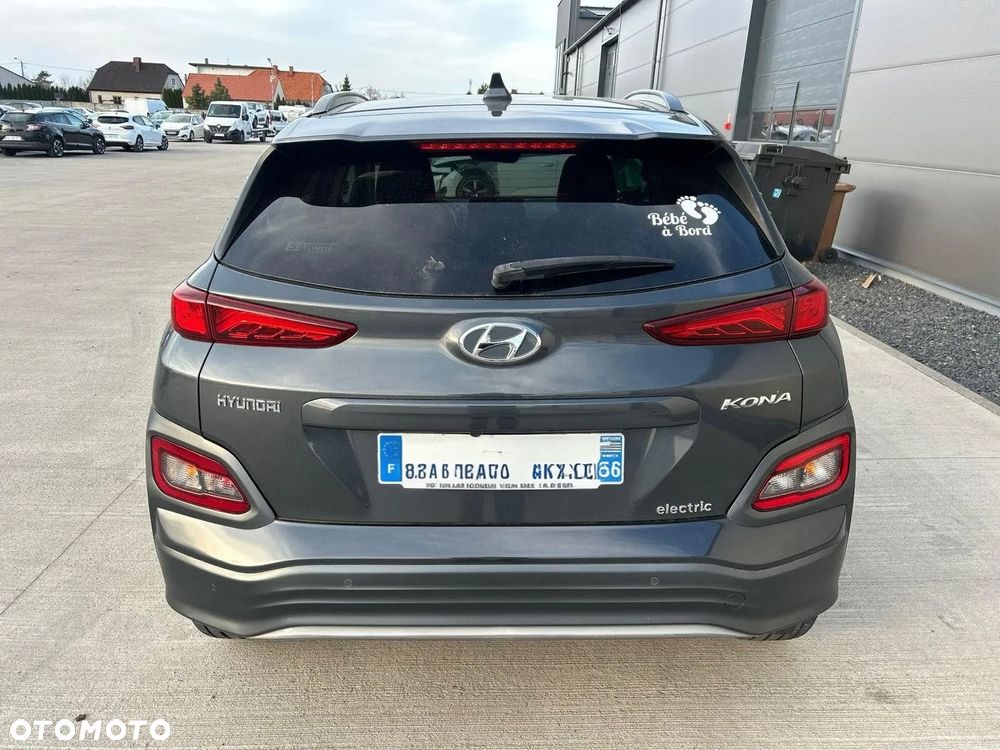 Hyundai Kona - 3