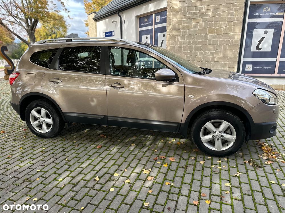 Nissan Qashqai+2 2.0 Tekna Premium - 25