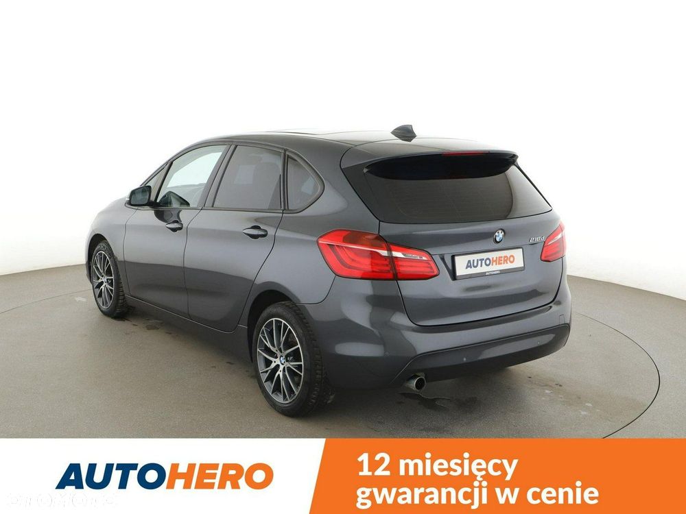 BMW Seria 2 218d - 5