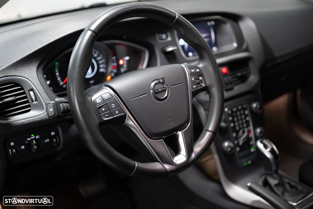 Volvo V40 2.0 D2 Kinetic Geartronic - 17