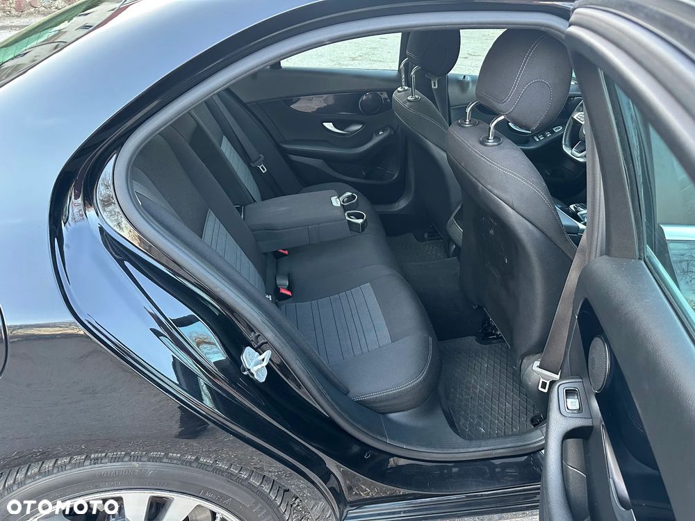 Mercedes-Benz Klasa C 200 (BlueTEC) d 7G-TRONIC Avantgarde - 23