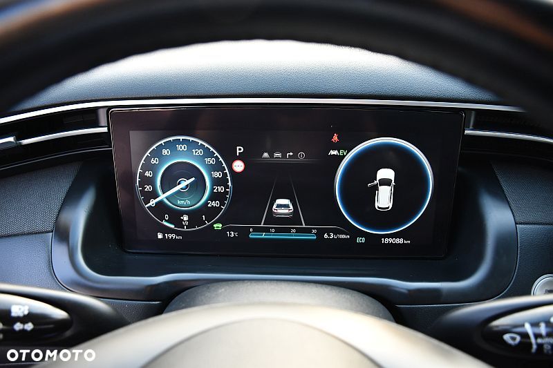 Hyundai Tucson 1.6 T-GDi HEV 2WD Select - 16