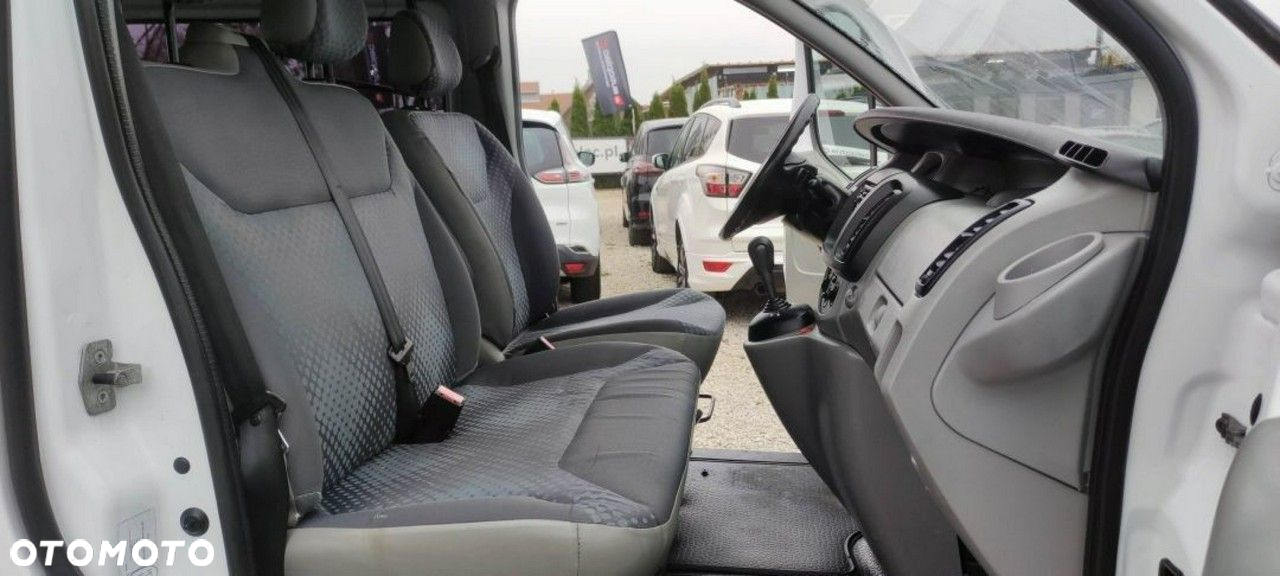 Renault Trafic - 17