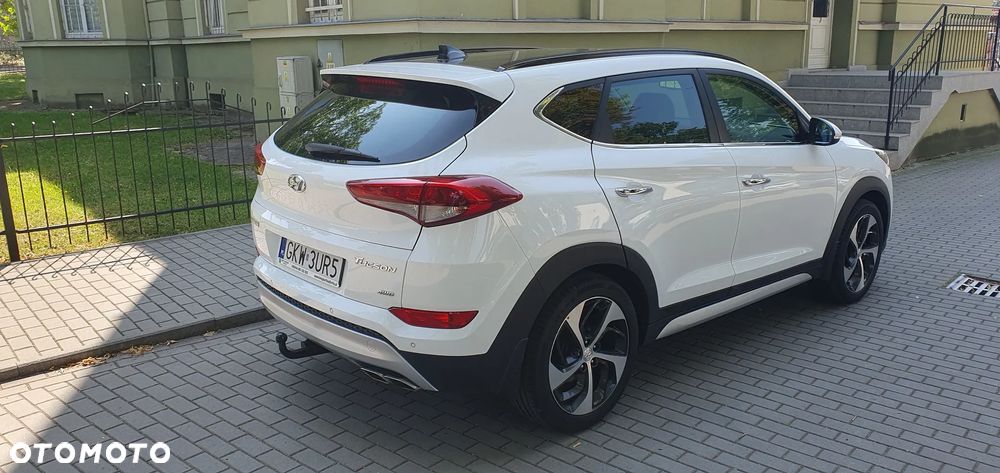 Hyundai Tucson 2.0 CRDI Premium 4WD - 4