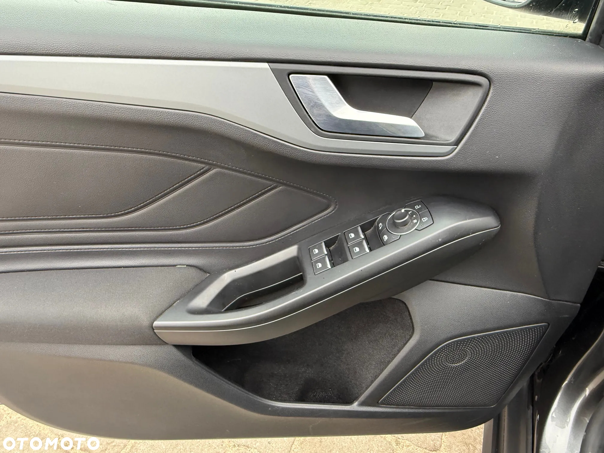 Ford Focus - 12