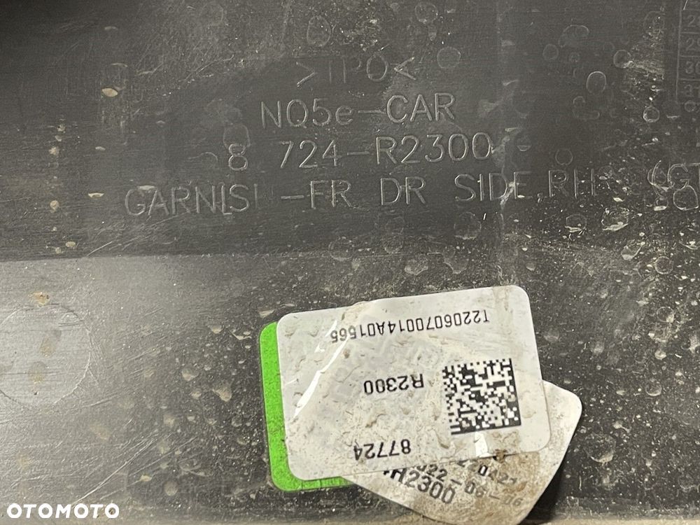 ORYGINALNA LISTWA DRZWI KIA SPORTAGE V 5 20-25 PRZEDNIA PRAWA PRZÓD PRAWY 87724-R2300 - 6