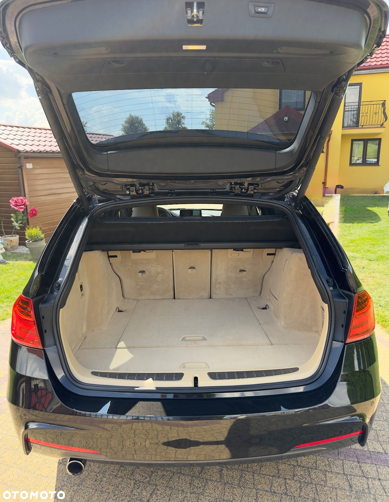 BMW Seria 3 320d Touring xDrive Sport-Aut Luxury Line - 16