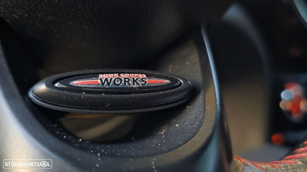 MINI 3 Portas Cooper D - 22