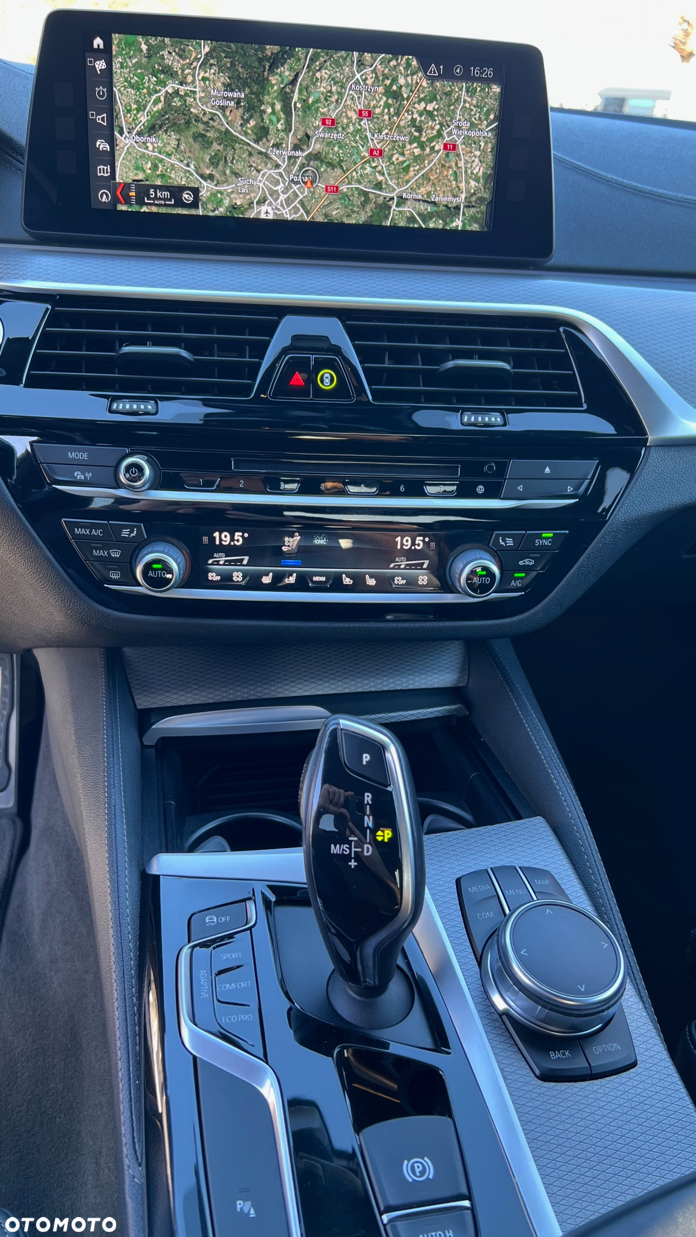 BMW Seria 5 530i xDrive M Sport sport - 13