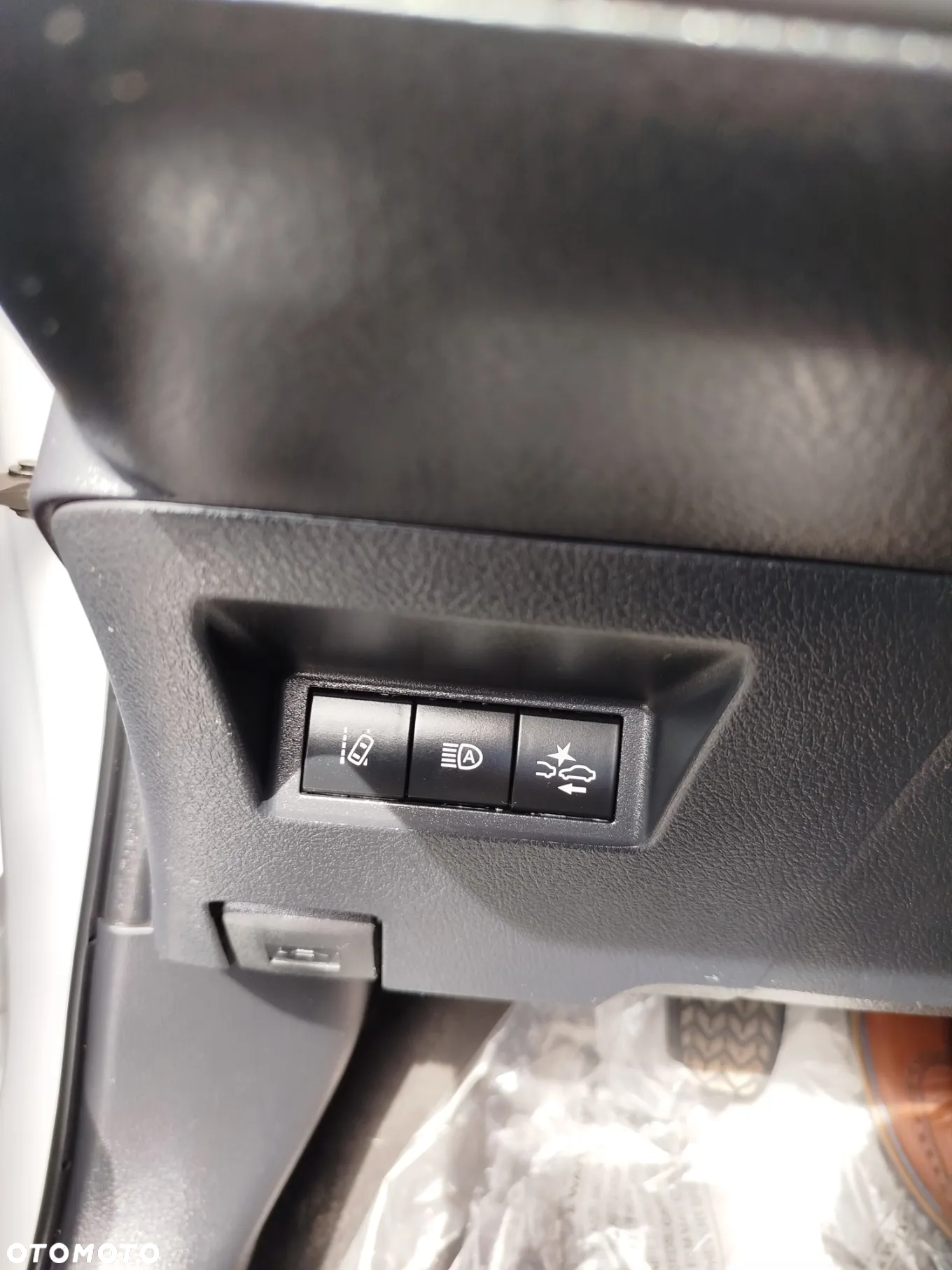 Toyota Yaris 1.5 Active - 11