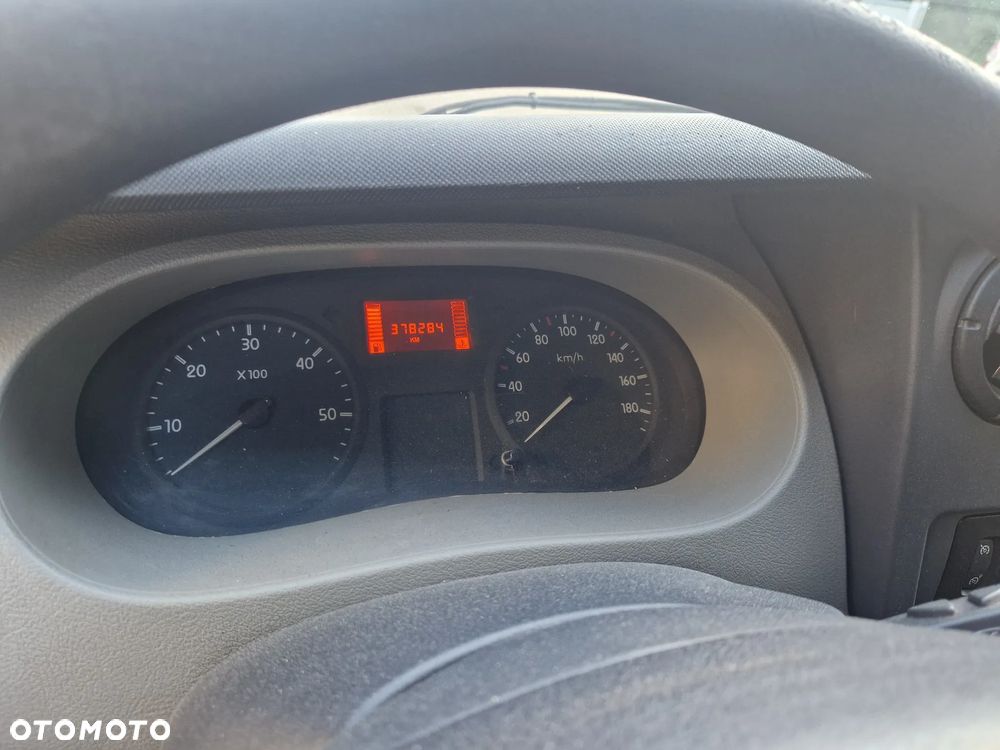 Renault Master - 13