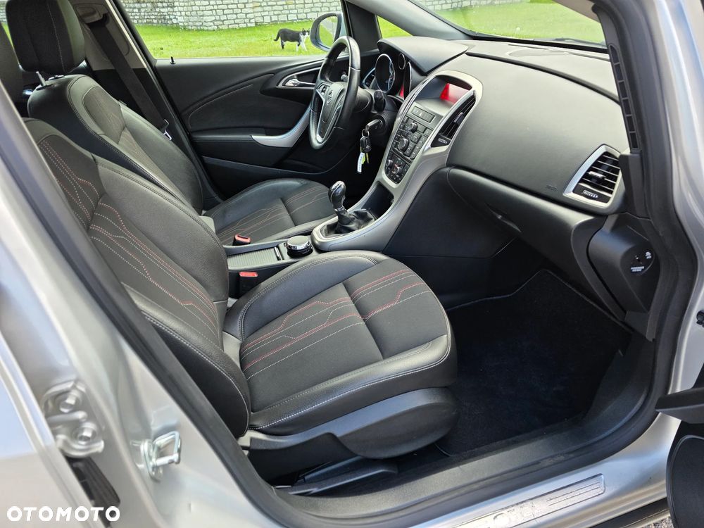 Opel Astra - 14