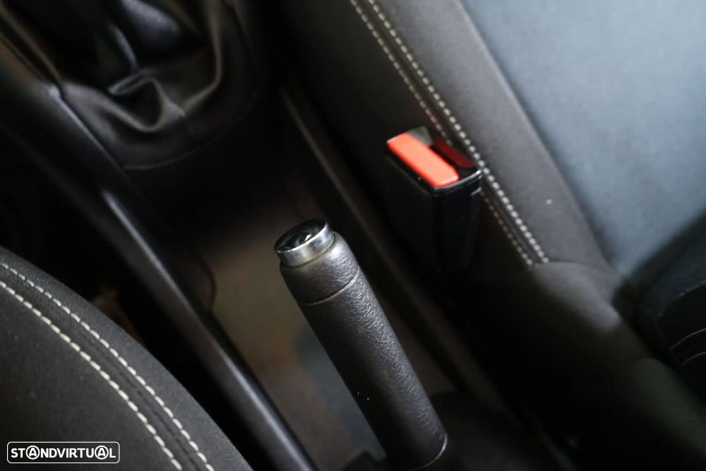 Peugeot 208 1.0 VTi Access - 29