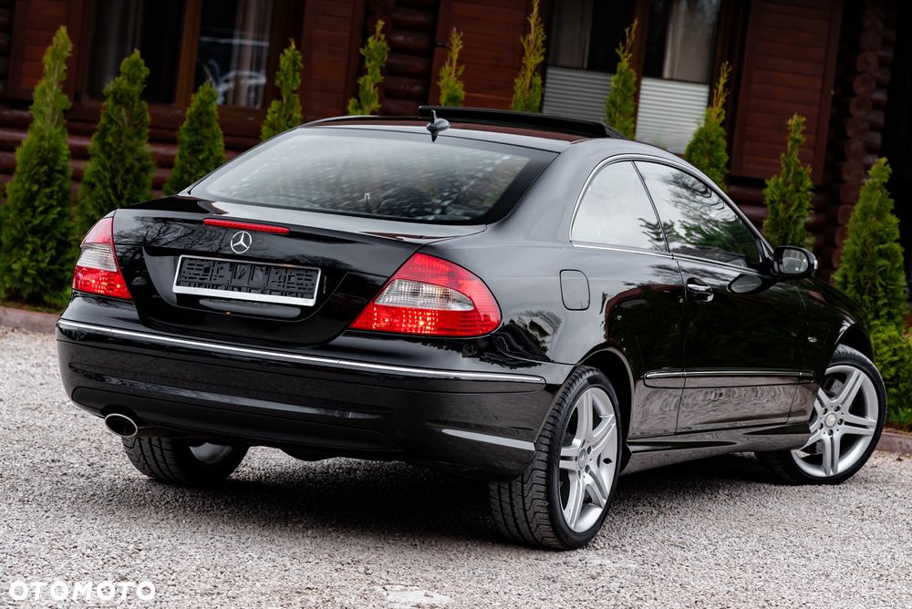 Mercedes-Benz CLK - 14