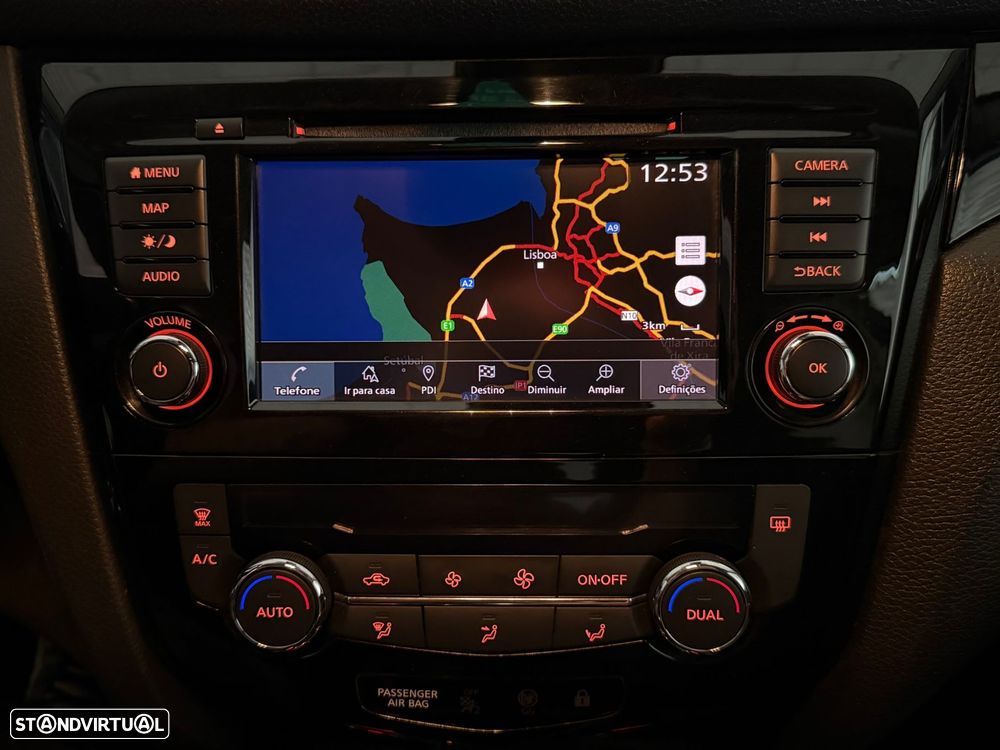 Nissan Qashqai 1.5 dCi N-Connecta J17 DCT - 26