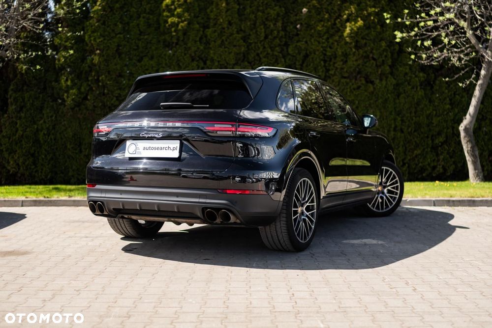 Porsche Cayenne S - 5